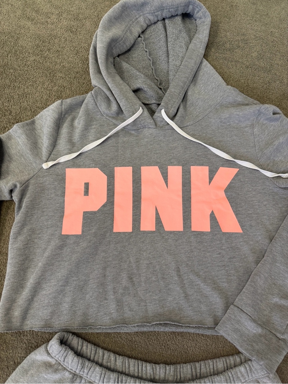 PINK Victoria's Secret 2pc Fleece Cropped Hoodie & Shorts Gray/Peach Orange M/L - Picture 2 of 10